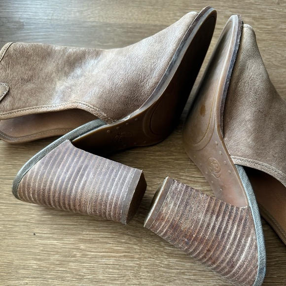 Lucky Brand 🍀 Women’s Peep-Toe Taupe Slingback 4”Heeled Shootie - Picture 6 of 11